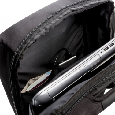 Logotrade verslo dovanos nuotrauka: Swiss Peak 15" nuo vagystės RFID ir USB kuprinė be PVC