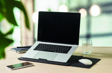 Logotrade reklaminiai produktai nuotrauka: 16 colių veltinio nešiojamojo kompiuterio kišenė