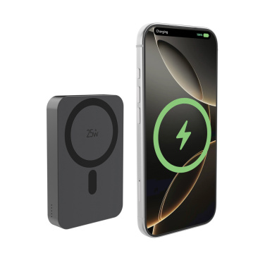 Logotrade reklaminės dovanos nuotrauka: „Quantum RCS“ itin greita 10 000 mAh magnetinė 25 W išorinė baterija