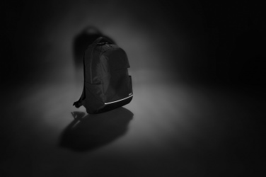 Logotrade korporatīvās dāvanas foto: Swiss Peak Brooke AWARE™ RPET ikdienas 15,6 collu klēpjdatora mugursoma