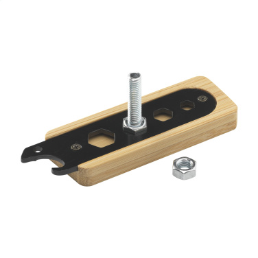 Logotrade biznesa dāvanas foto: Uzgriežņu atslēga Multitool