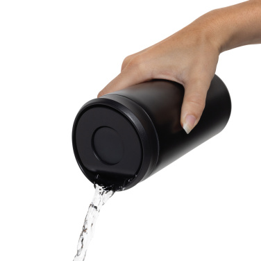 Logotrade biznesa dāvanas foto: Avira Alix RCS atkārtota tērauda klikšķu tvertne 400 ml