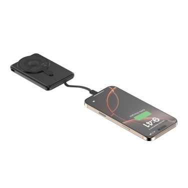 Logotrade logo dāvanas foto: Urban Vitamin Redwood 5in1 5000mah 20W PD magnētiskā jaudas banka