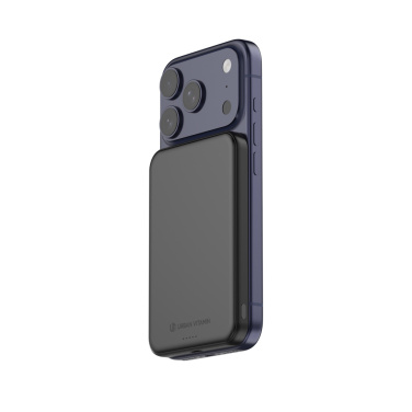 Logotrade biznesa dāvanas foto: Urban Vitamin Pomona 5000mAh Qi2.2 25W magnētiskā pārnēsājamā baterija