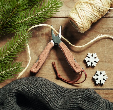 Логотрейд pекламные продукты картинка: Набор инструментов