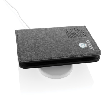 Логотрейд pекламные продукты картинка: Держатель паспорта Trackmate RCS rpolyester, находящийся по всему миру