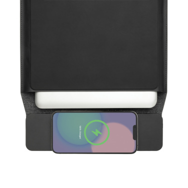 Логотрейд pекламные продукты картинка: Swiss Peak 15W магнитный чехол для ноутбука 14-15,6"