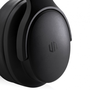 Logotrade kampanjprodukter bild: Urban Vitamin Palo Alto hörlurar RCS rplast