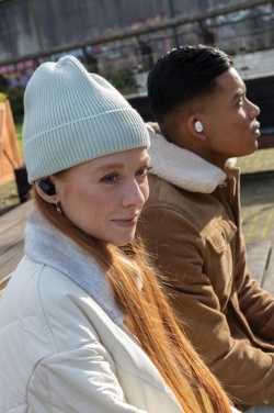 Logotrade profilprodukter bild: Urban Vitamin Gilroy hybrid ANC och ENC öronsnäckor