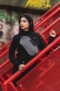 Logotrade profilprodukter bild: Urban magväska