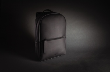 Logotrade reklamprodukter bild: Swiss Peak lyxig laptopryggsäck i PU, PVC-fri