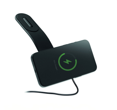 Logotrade profilprodukter bild: 15W magnetisk mobil laddare