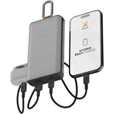 Logotrade reklamprodukter bild: Xtorm XG2S101 Go2 10 000 mAh 15 W solcellsdriven powerbank med belysning