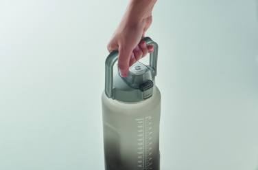 Logotrade kampanjprodukter bild: RPET vattenflaska 2000 ml
