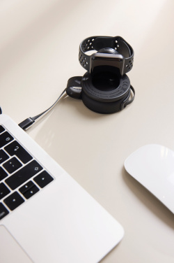 Logotrade profilprodukter bild: VINGA Baltimore RCS 2-in-1 Wireless 15W Travel Charger