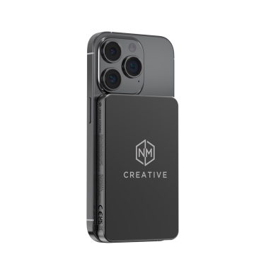 Logotrade profilprodukter bild: Urban Vitamin Marin 5000mAh magnetisk 15W trådlös powerbank